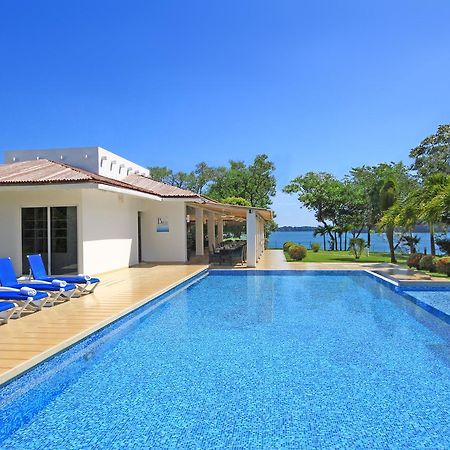 Bocas Del Mar Hotel Бока Чика Екстериор снимка