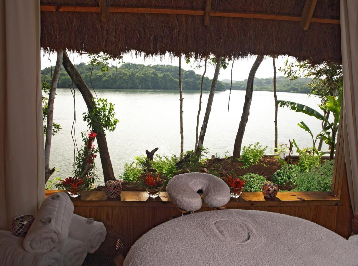Bocas Del Mar Hotel Бока Чика Екстериор снимка