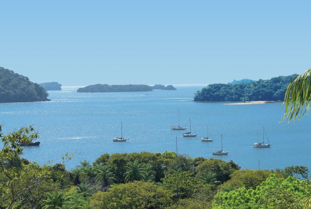 Bocas Del Mar Hotel Бока Чика Екстериор снимка