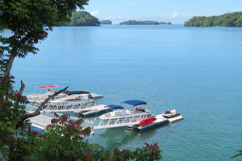 Bocas Del Mar Hotel Бока Чика Екстериор снимка