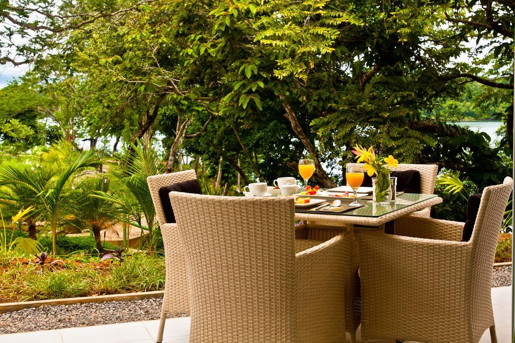 Bocas Del Mar Hotel Бока Чика Екстериор снимка